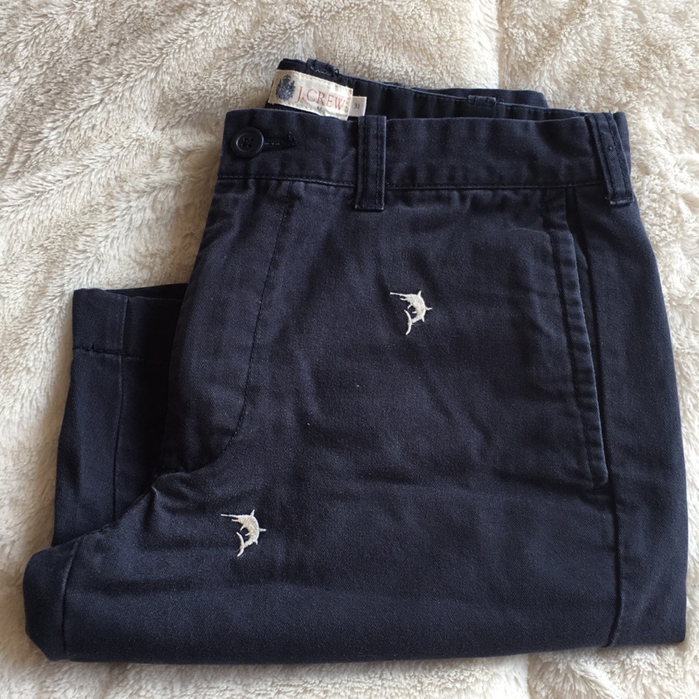 J Crew 10.5 embroidered navy seahorse short